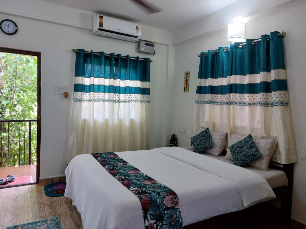 Spectrum Hub Beach Side Studio Apartment - Candolim - Goa Екстер'єр фото