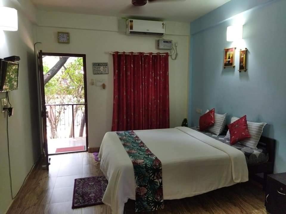 Spectrum Hub Beach Side Studio Apartment - Candolim - Goa Екстер'єр фото